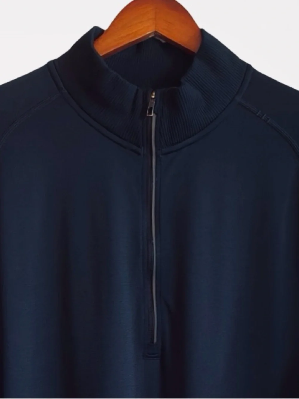 lululemon Men's Navy Blue Metal Vent Tech 1/2 Zip 2.0 Pullover Sweatshirt - XL